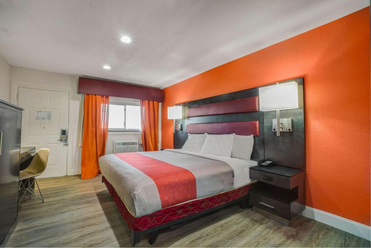 Motel 6 Bellville, Oh Ngoại thất bức ảnh